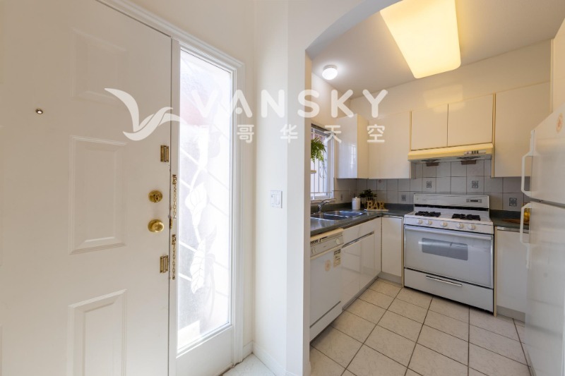 260219235328_front door and kitchen.jpg